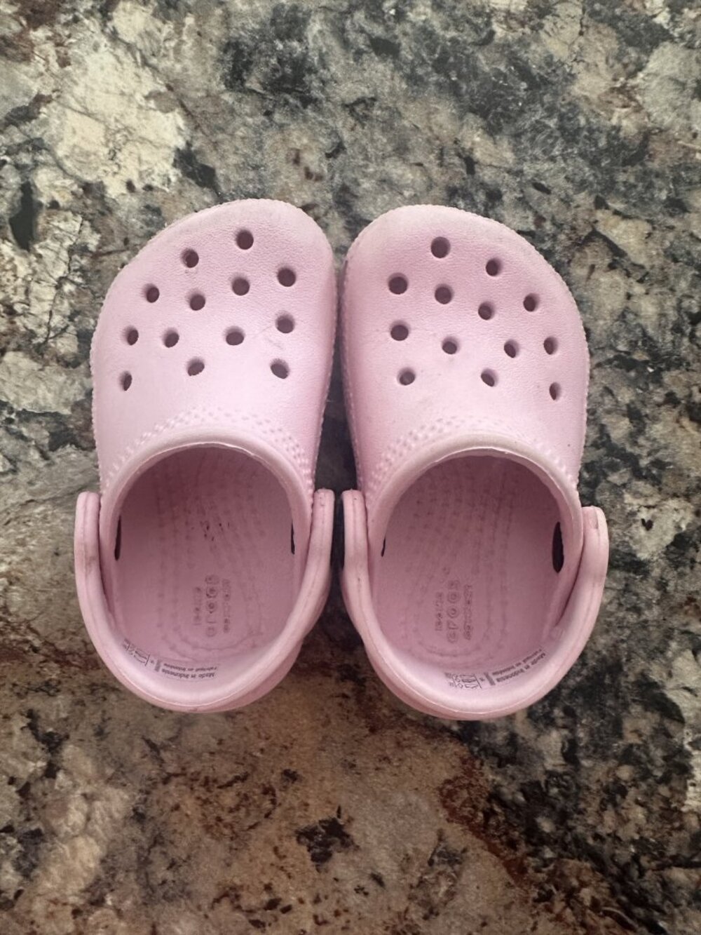 Crocs - Pink Girl’s Shoes - Great Condition!